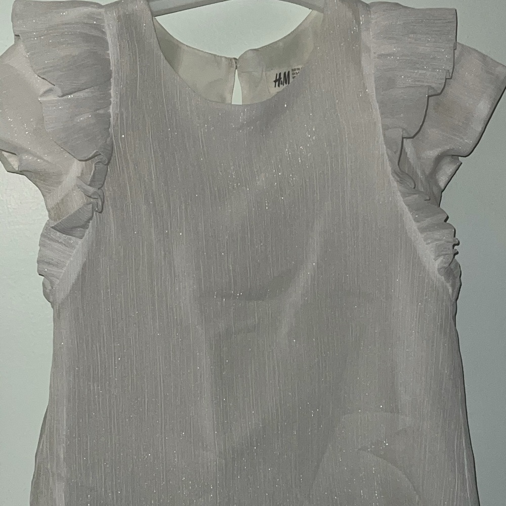 H&M little girls top